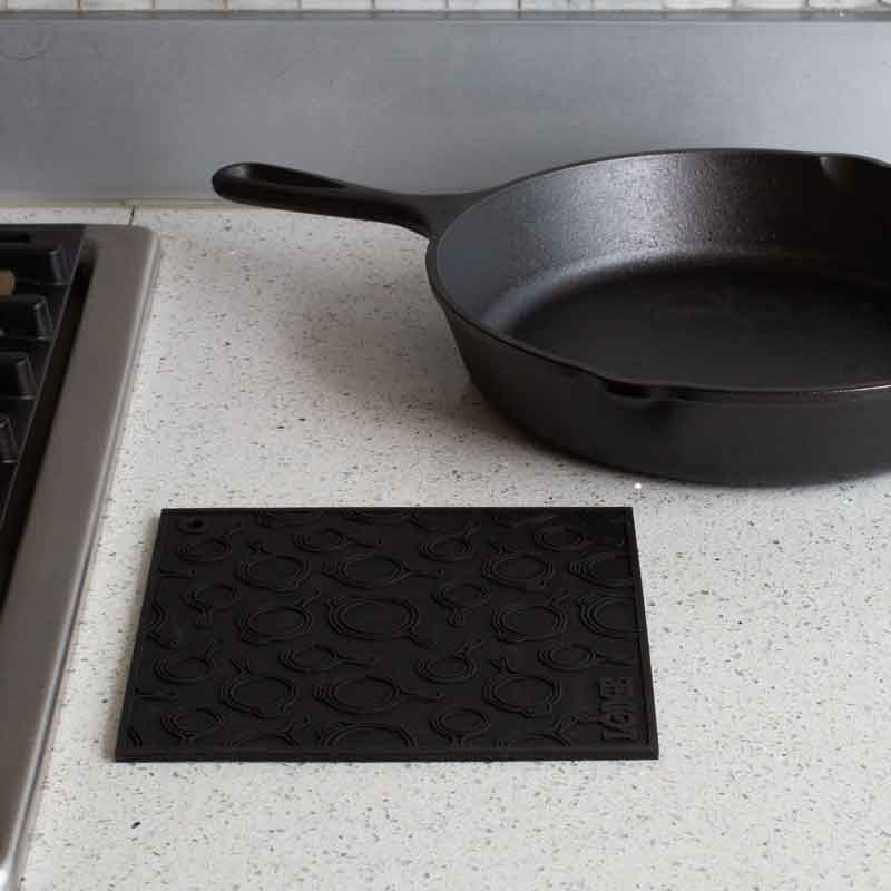 Lodge New Arrival Silicone Trivets - Image 14