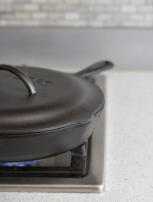 Lodge New Arrival Cast Iron Lid - Image 4