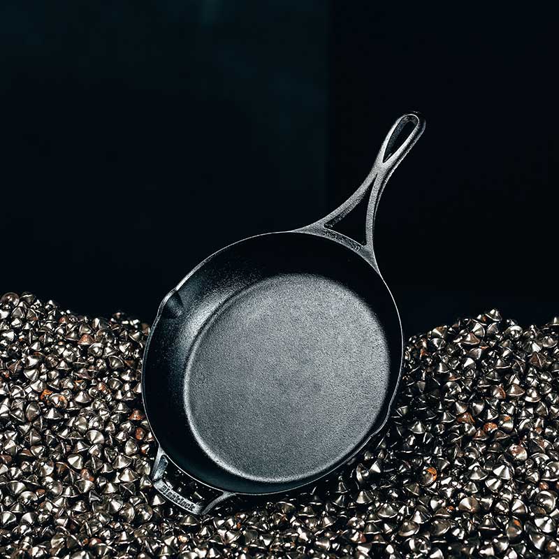 Lodge New Arrival Blacklock Lightweight Cast Iron Skillet Set - Image 4