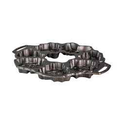 Alternative view of Lodge New Arrival Seasoned Cast Iron Holiday Wreath Pan