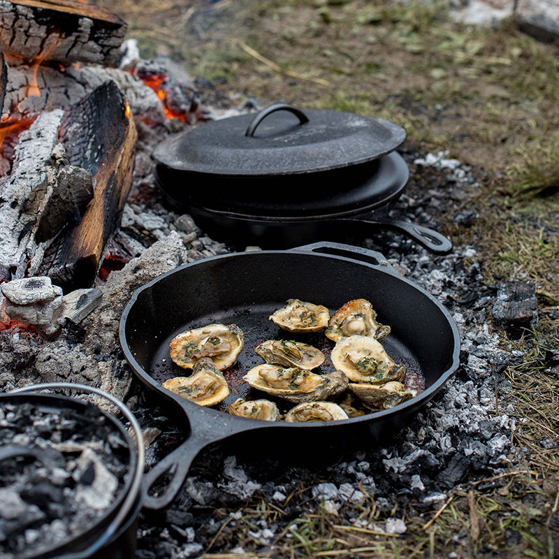 Lodge New Arrival Wildlife Series™ 13.25 Inch Cast Iron Turkey Skillet - Image 4