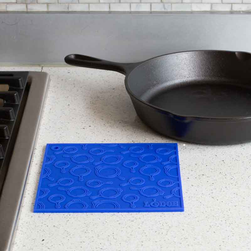 Lodge New Arrival Silicone Trivets - Image 15
