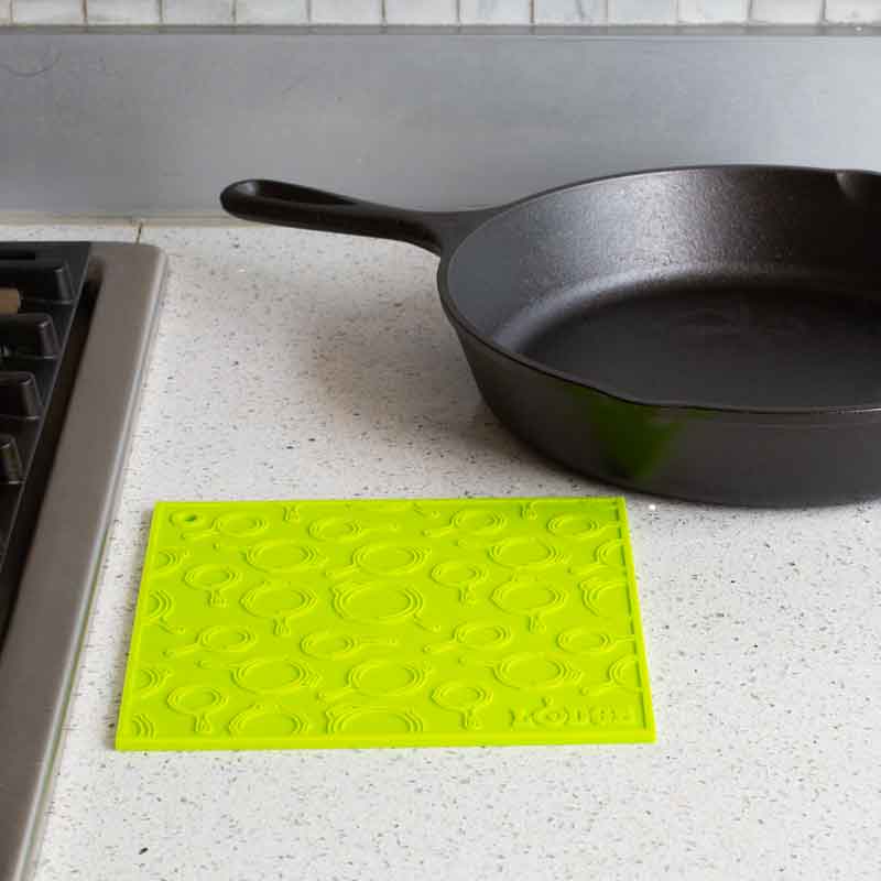 Lodge New Arrival Silicone Trivets - Image 17
