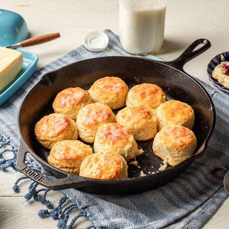 Lodge New Arrival 12 Inch Cast Iron Skillet with Handle Holder - Image 3