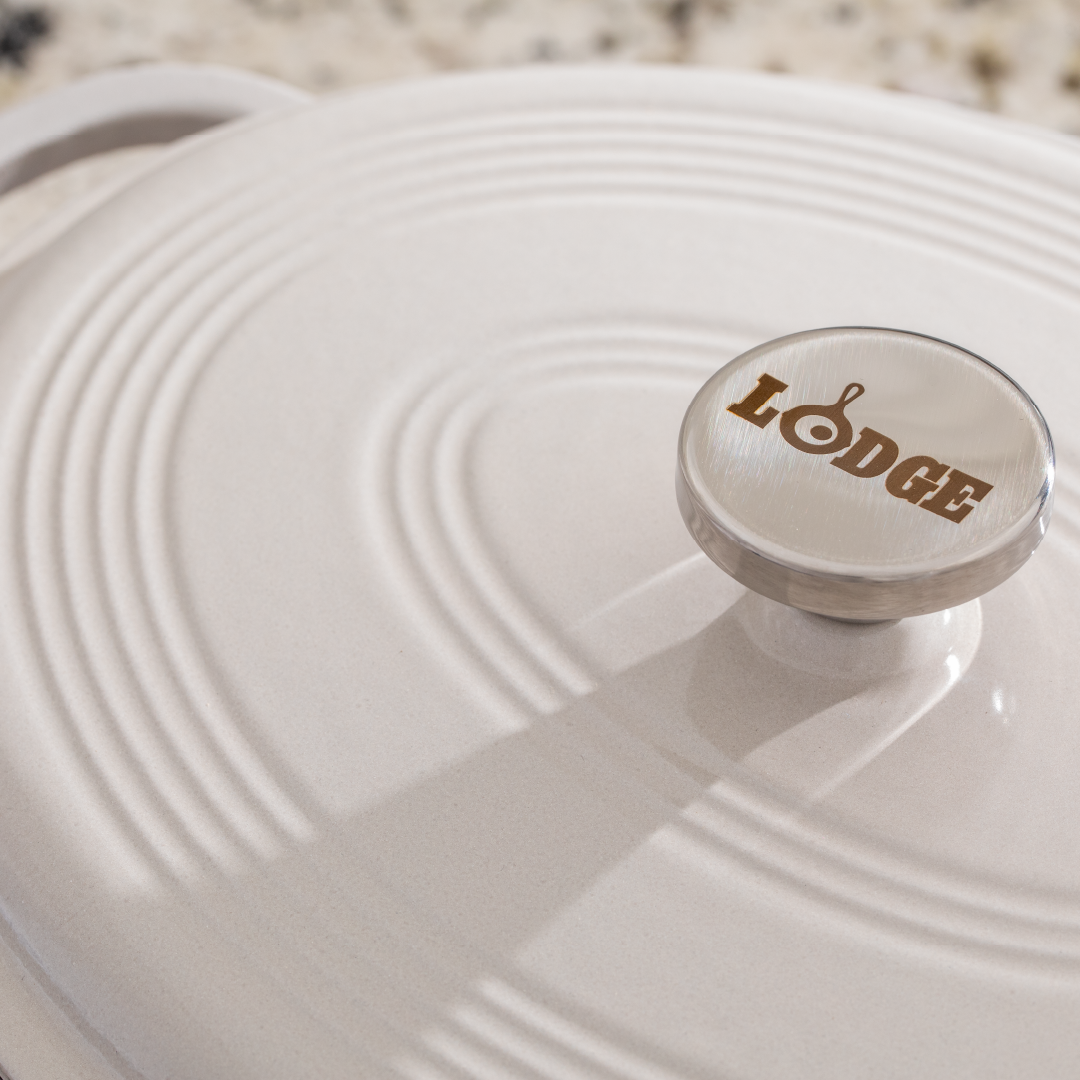 Lodge New Arrival Essential Enamel Oval Dutch Oven - Image 8