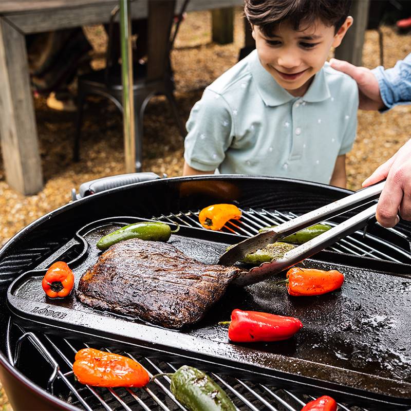Lodge New Arrival 20 x 10.5 Inch Pro-Grid Reversible Grill/Griddle - Image 3
